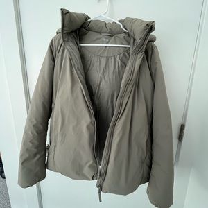 Uniqlo Puffer  size M
